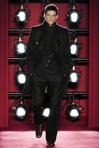 Look 9